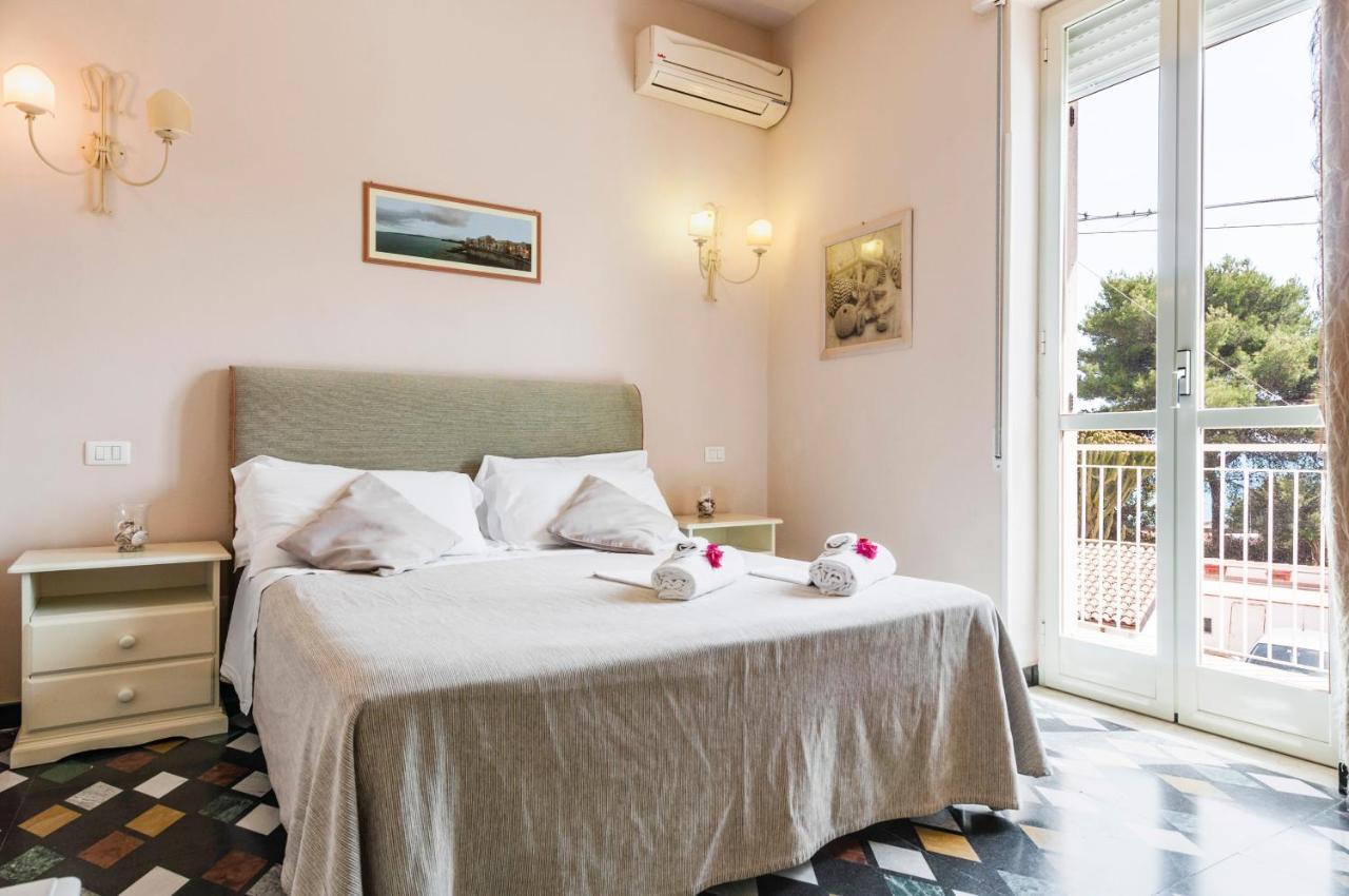 Calliope'S Apartments - Stella Del Mare Syracuse Extérieur photo